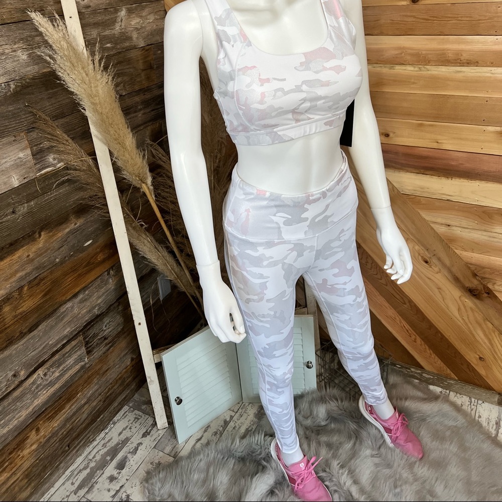 Pink Dawn Camo Print High-Waisted Leggings